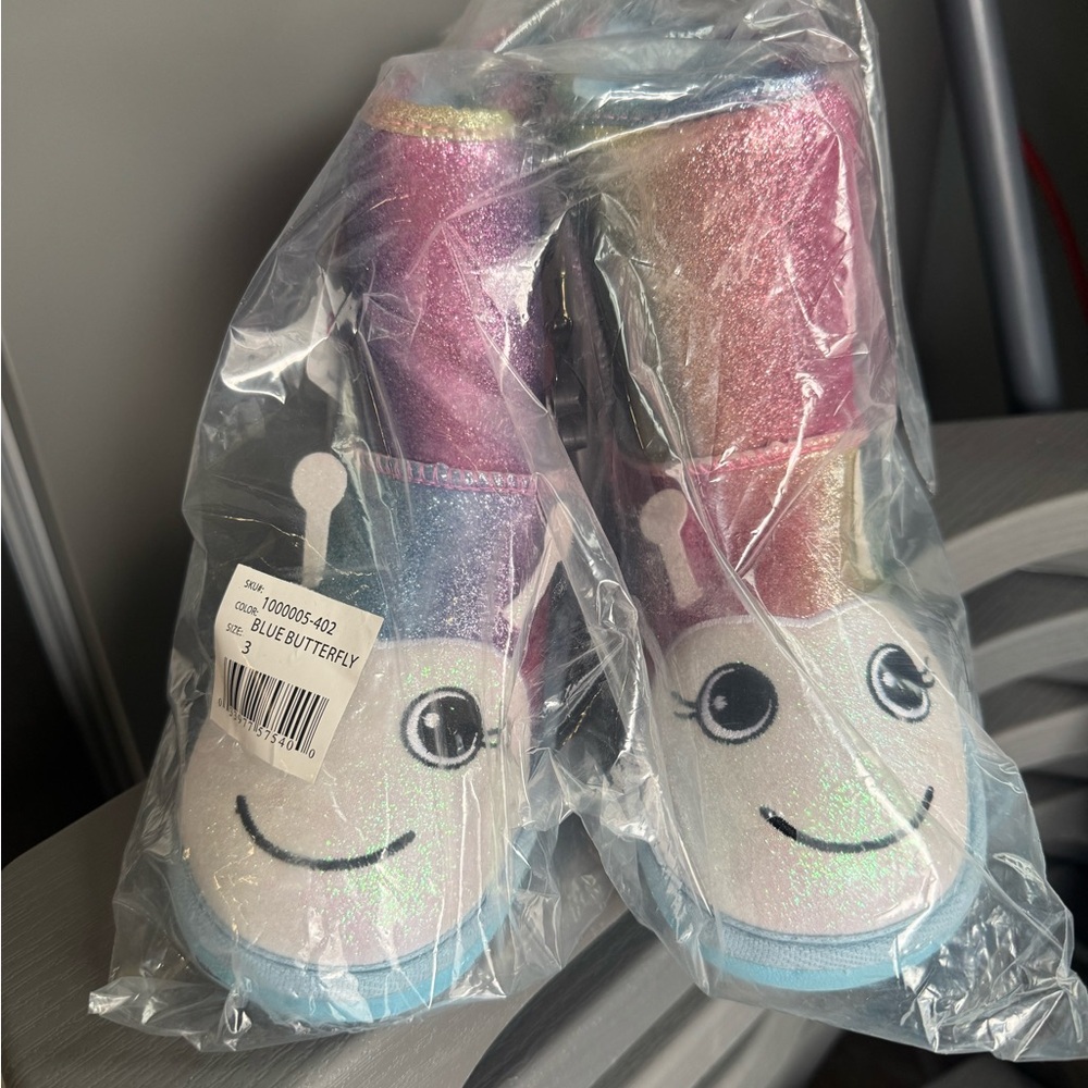Muk Luks Kids Rainbow Boots